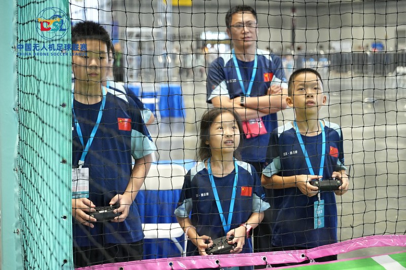 無人機足球比賽 無人機足球比賽